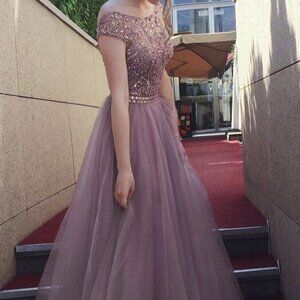 Organza Prom Dress A-Line/Princess Bateau Long/Floor-Length With Beaded